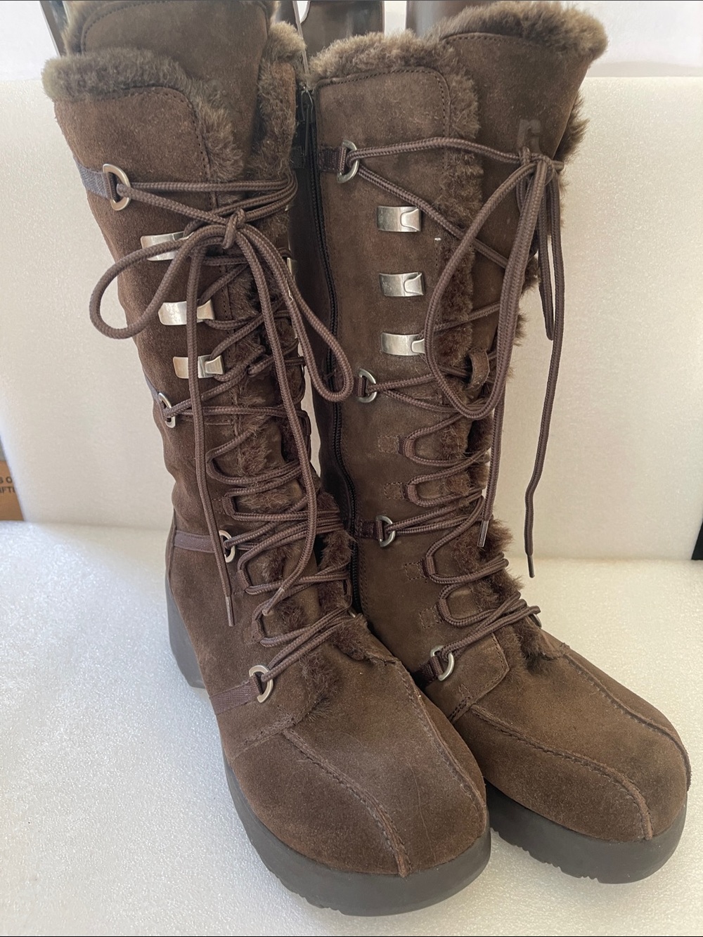 Report Brand Women's Brown Suede Lace-Up Fur-Trim Boots SZ 10 M (worn 2 times)